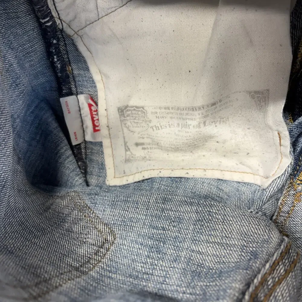 Levi's 501 Jeans Mens 32 x 36 Distressed Denim Button Fly Straight Leg Casual